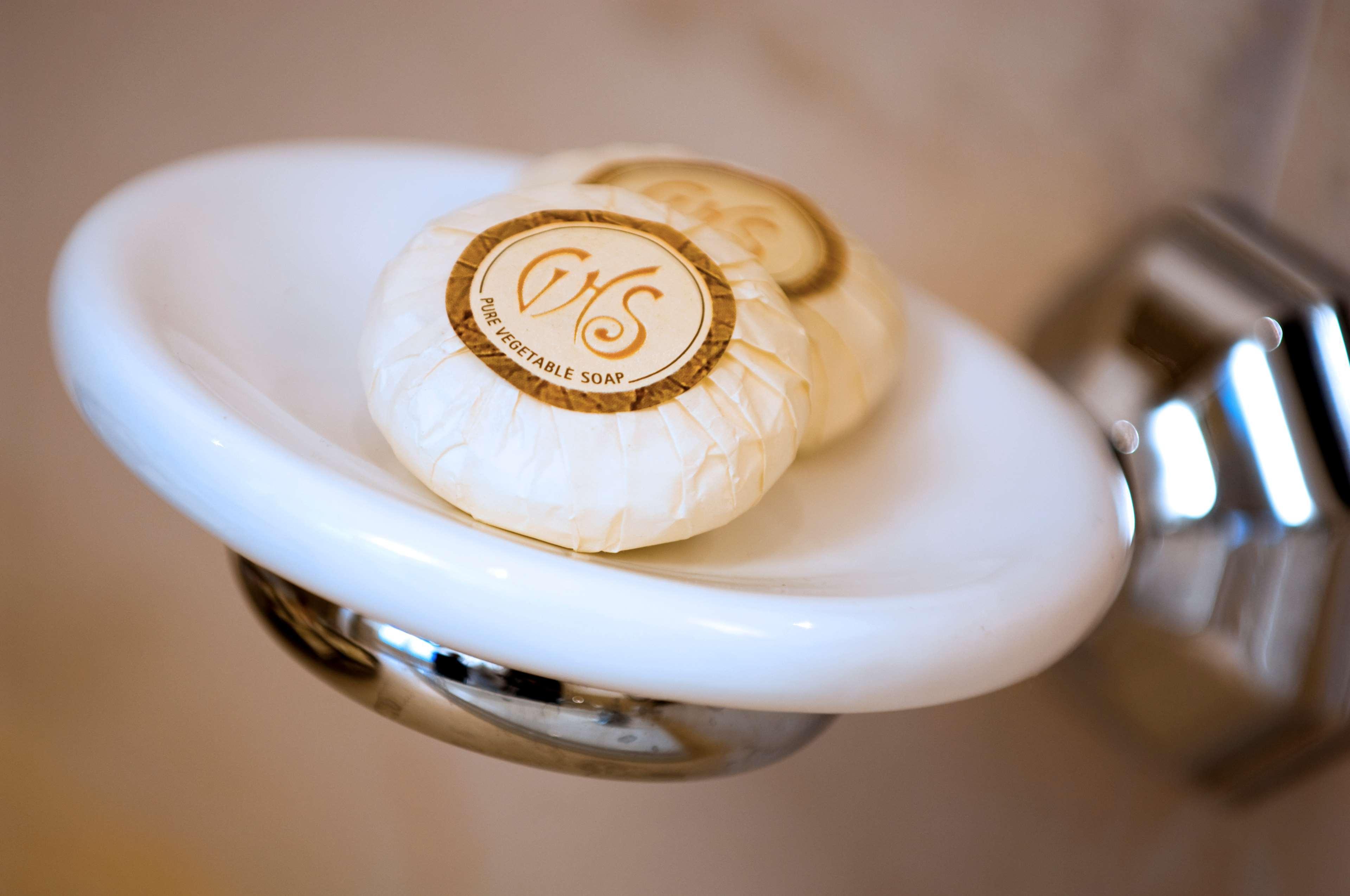 โรงแรมแกรนด์ซาโวเอีย เจนัว ภายนอก รูปภาพ Soap in a soap dish